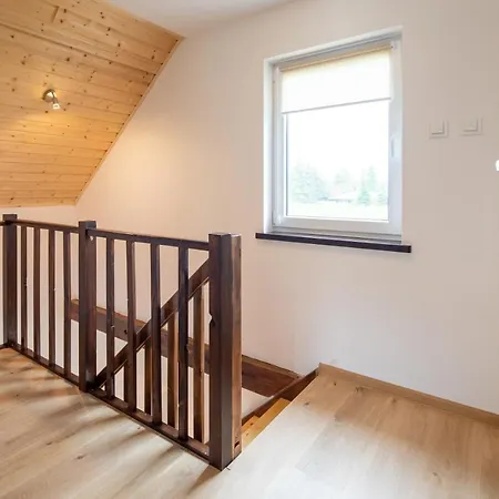 Nad Morzem W Ledzinie Wybrzeze Rewal Niechorze * Ledzin